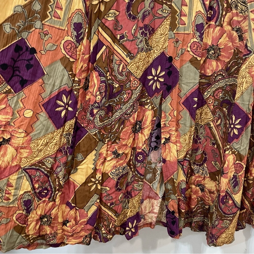 Betsy Lauren Button Front Floral Abstract Vintage Rayon Front Slits Dress Size 6 - Picture 6 of 8